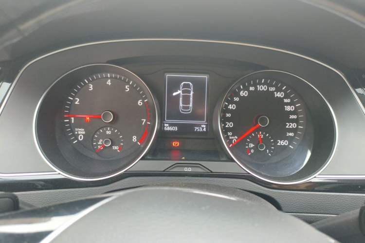 Used Volkswagen Magotan 2019 330TSI DSG Leading Model China VI Standard Instrument Cluster