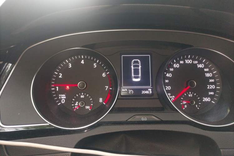 Used Volkswagen Magotan 2019 330TSI DSG Leading Model China VI Standard Instrument Cluster