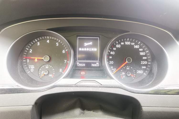 Used Volkswagen Magotan 2019 330TSI DSG Leading Model China VI Standard Instrument Cluster