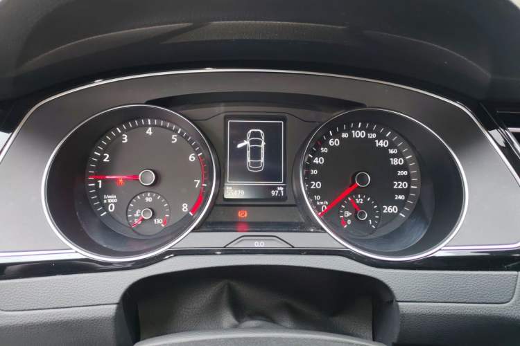 Used Volkswagen Magotan 2019 330TSI DSG Leading Model China VI Standard Instrument Cluster