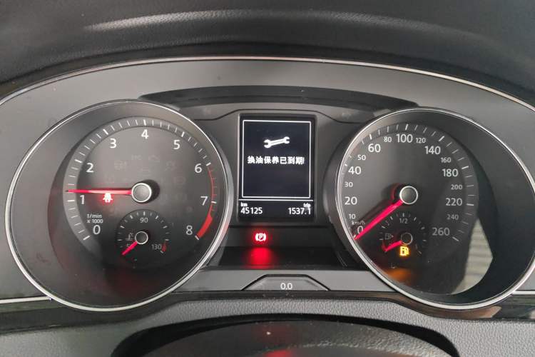 Used Volkswagen Magotan 2019 330TSI DSG Leading Edition China V Standard Instrument Cluster