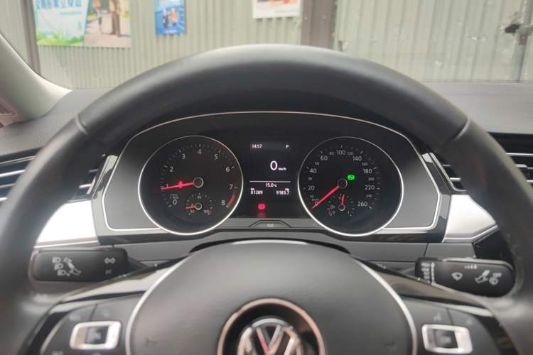 Used Volkswagen Magotan 2019 330TSI DSG Leading Edition China V Standard Instrument Cluster