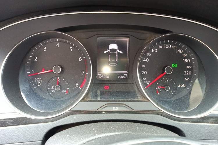 Used Volkswagen Magotan 2019 330TSI DSG Luxury Model China V Standard Instrument Cluster