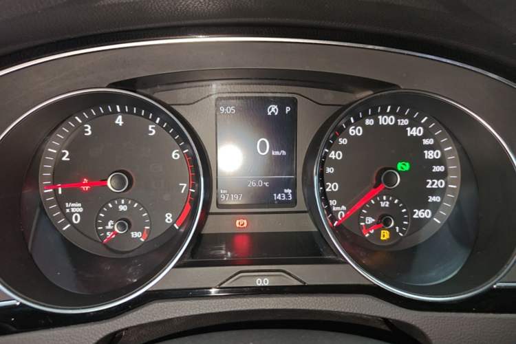Used Volkswagen Magotan 2019 330TSI DSG Leading Model China VI Standard Instrument Cluster