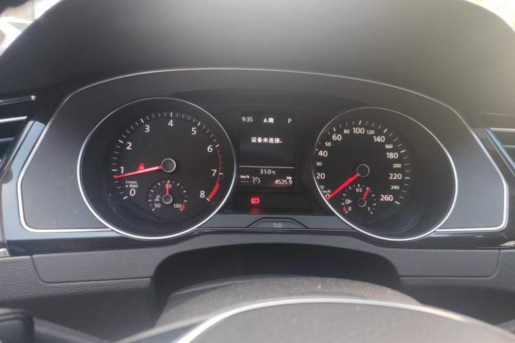 Used Volkswagen Magotan 2019 330TSI DSG Luxury Model China V Standard Instrument Cluster