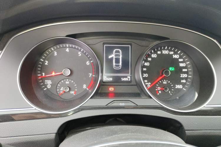 Used Volkswagen Magotan 2019 380TSI DSG Luxury Model China V Standard Instrument Cluster