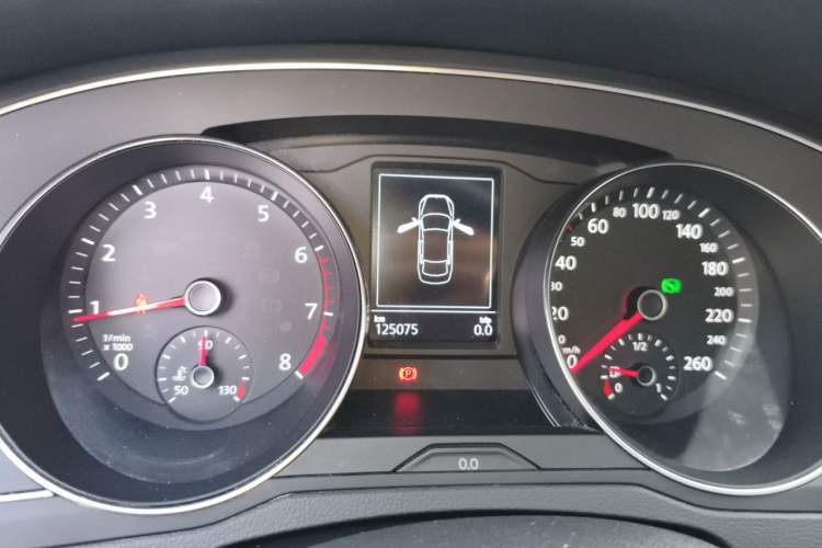 Used Volkswagen Magotan 2019 280TSI DSG Comfort Model China V Standard Instrument Cluster