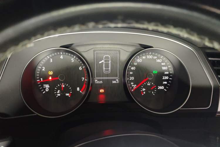 Used Volkswagen Magotan 2019 280TSI DSG Comfort Model China VI Standard Instrument Cluster