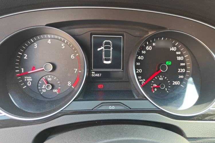 Used Volkswagen Magotan 2019 330TSI DSG Leading Model China VI Standard Instrument Cluster