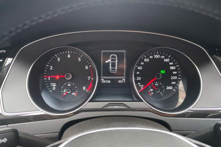Used Volkswagen Magotan 2019 380TSI DSG Luxury Model China V Standard Instrument Cluster