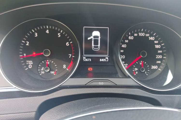 Used Volkswagen Magotan 2019 330TSI DSG Leading Model China VI Standard Instrument Cluster