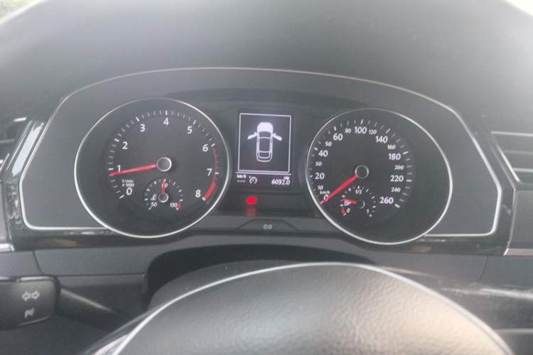 Used Volkswagen Magotan 2019 330TSI DSG Leading Edition China V Standard Instrument Cluster