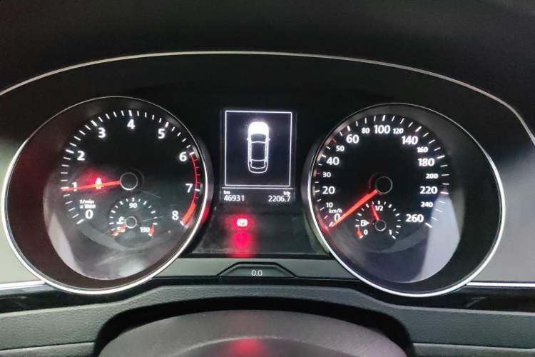 Used Volkswagen Magotan 2019 330TSI DSG Leading Model China VI Standard Instrument Cluster
