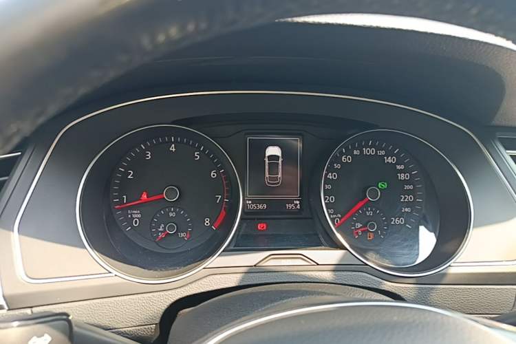 Used Volkswagen Magotan 2019 280TSI DSG Comfort Model China V Standard Instrument Cluster