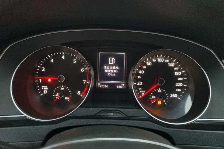 Used Volkswagen Magotan 2019 330TSI DSG Luxury Model China V Standard Instrument Cluster