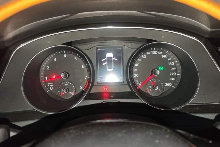 Used Volkswagen Magotan 2019 330TSI DSG Leading Edition China V Standard Instrument Cluster