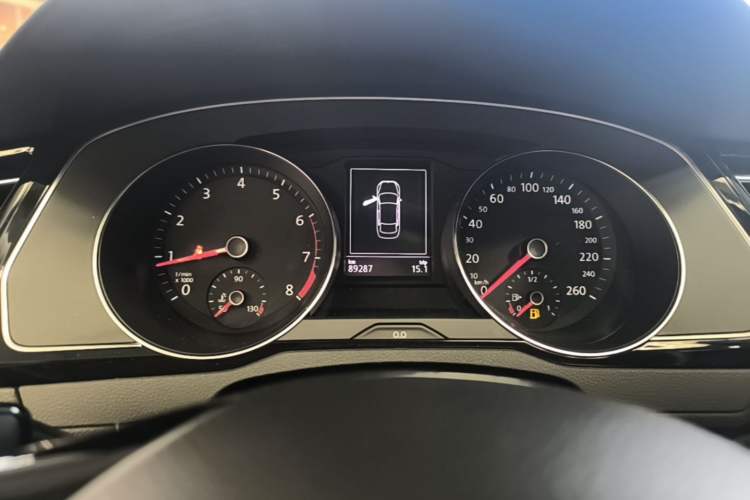 Used Volkswagen Magotan 2019 330TSI DSG Luxury Model China V Standard Instrument Cluster