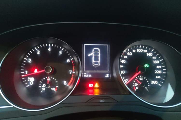 Used Volkswagen Magotan 2019 280TSI DSG Comfort Model China VI Standard Instrument Cluster