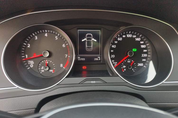 Used Volkswagen Magotan 2019 280TSI DSG Comfort Model China V Standard Instrument Cluster