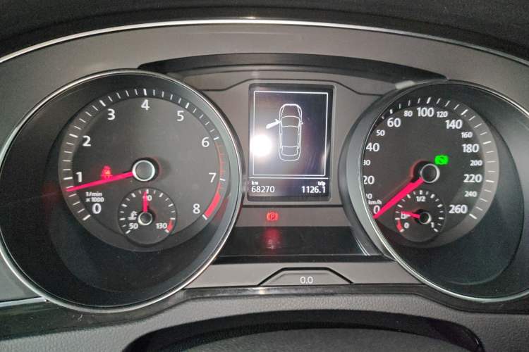 Used Volkswagen Magotan 2019 330TSI DSG Luxury Model China V Standard Instrument Cluster