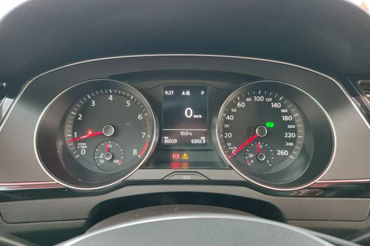 Used Volkswagen Magotan 2019 330TSI DSG Luxury Version China VI Standard Instrument Cluster
