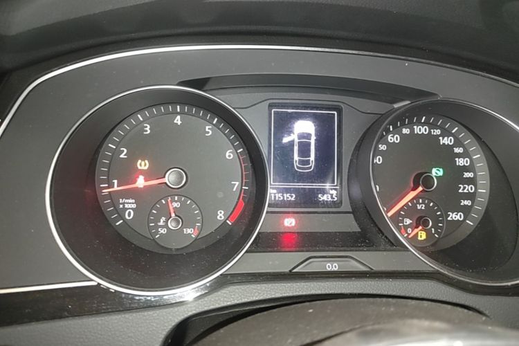 Used Volkswagen Magotan 2019 330TSI DSG Leading Edition China V Standard Instrument Cluster