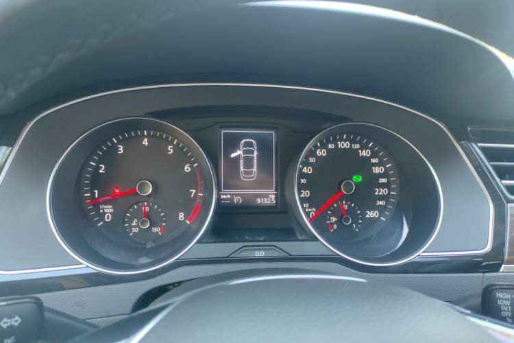Used Volkswagen Magotan 2019 330TSI DSG Luxury Model China V Standard Instrument Cluster