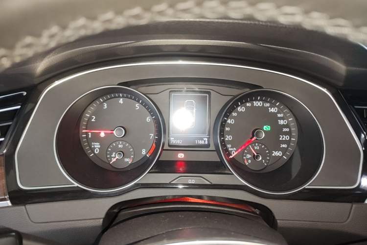 Used Volkswagen Magotan 2019 330TSI DSG Luxury Model China V Standard Instrument Cluster