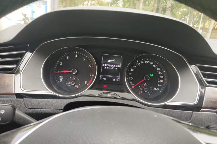 Used Volkswagen Magotan 2019 330TSI DSG Luxury Version China VI Standard Instrument Cluster