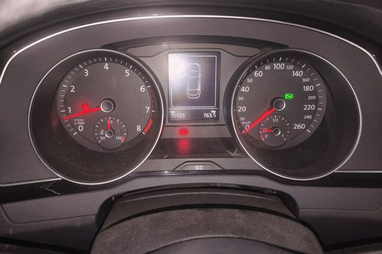 Used Volkswagen Magotan 2019 330TSI DSG Leading Edition China V Standard Instrument Cluster
