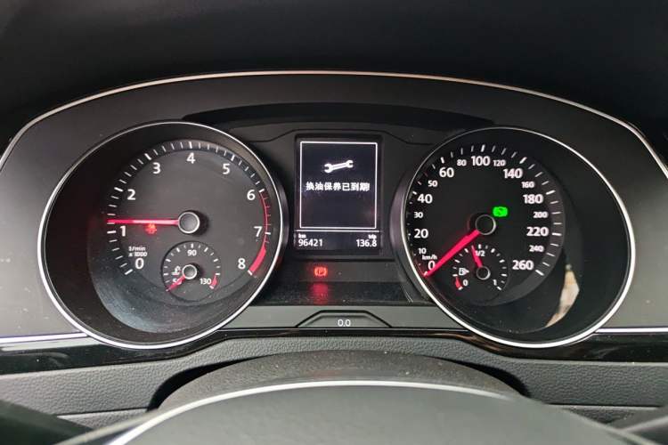 Used Volkswagen Magotan 2019 280TSI DSG Leading Model China VI Standard Instrument Cluster