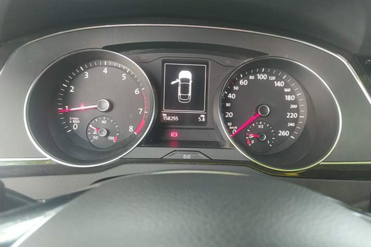 Used Volkswagen Magotan 2019 330TSI DSG Leading Edition China V Standard Instrument Cluster