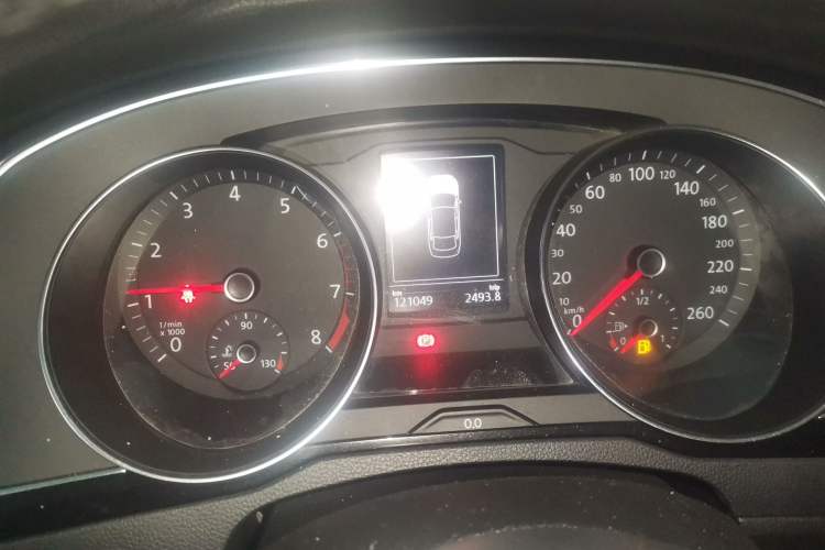 Used Volkswagen Magotan 2019 330TSI DSG Leading Model China VI Standard Instrument Cluster