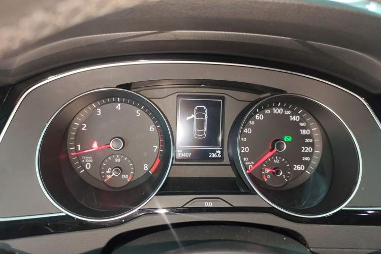Used Volkswagen Magotan 2019 280TSI DSG Leading Model China VI Standard Instrument Cluster