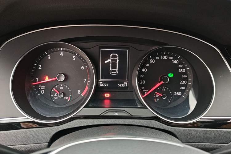 Used Volkswagen Magotan 2019 330TSI DSG Leading Model China VI Standard Instrument Cluster