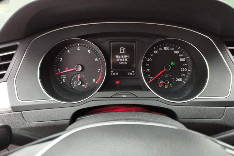 Used Volkswagen Magotan 2019 280TSI DSG Comfort Model China V Standard Instrument Cluster