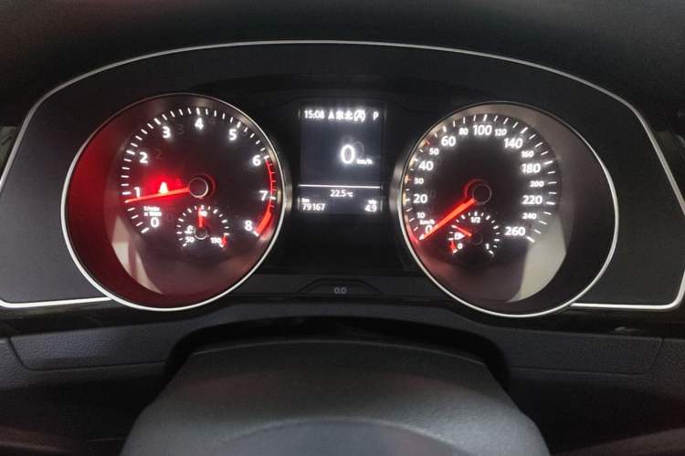 Used Volkswagen Magotan 2019 330TSI DSG Luxury Model China V Standard Instrument Cluster