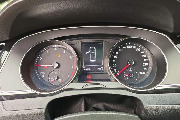 Used Volkswagen Magotan 2019 330TSI DSG Luxury Model China V Standard Instrument Cluster