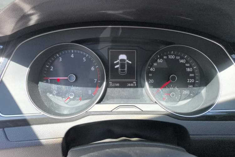 Used Volkswagen Magotan 2019 330TSI DSG Leading Edition China V Standard Instrument Cluster