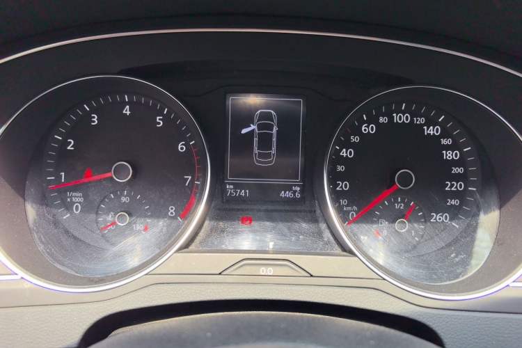 Used Volkswagen Magotan 2019 280TSI DSG Comfort Model China V Standard Instrument Cluster