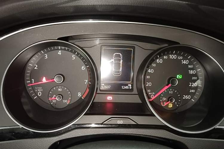Used Volkswagen Magotan 2019 330TSI DSG Leading Model China VI Standard Instrument Cluster