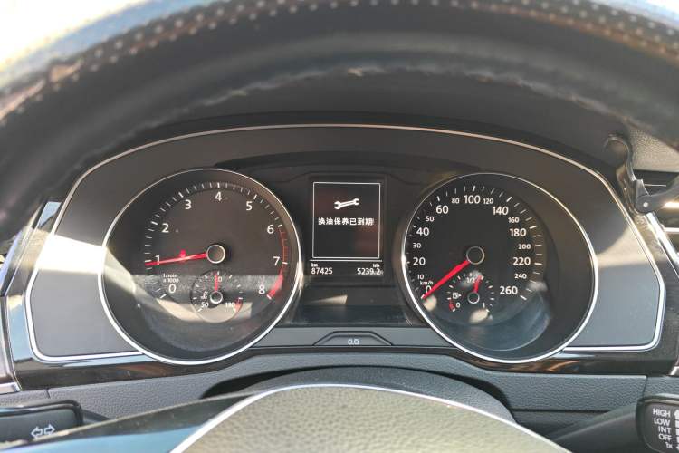 Used Volkswagen Magotan 2019 330TSI DSG Luxury Model China V Standard Instrument Cluster