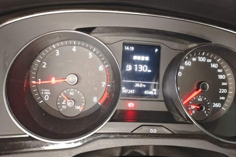 Used Volkswagen Magotan 2019 330TSI DSG Leading Edition China V Standard Instrument Cluster