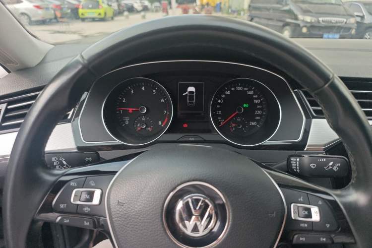 Used Volkswagen Magotan 2019 330TSI DSG Leading Edition China V Standard Instrument Cluster