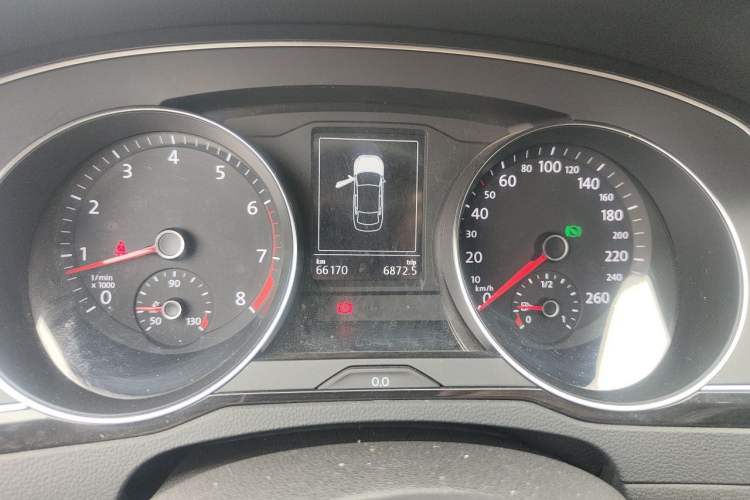 Used Volkswagen Magotan 2019 380TSI DSG Luxury Model China V Standard Instrument Cluster