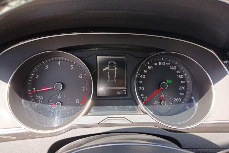 Used Volkswagen Magotan 2019 380TSI DSG Luxury Model China V Standard Instrument Cluster