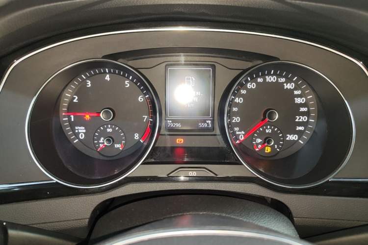 Used Volkswagen Magotan 2019 330TSI DSG Luxury Model China V Standard Instrument Cluster