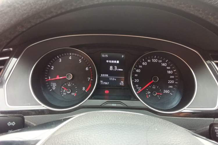 Used Volkswagen Magotan 2019 330TSI DSG Leading Edition China V Standard Instrument Cluster