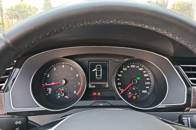 Used Volkswagen Magotan 2019 380TSI DSG Luxury Model China V Standard Instrument Cluster