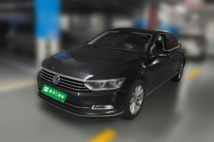 Used Volkswagen Magotan 2019 330TSI DSG Leading Model China VI Standard Guazi used car, China used car export, Used car for sale, Used cars, Cheapest cars for sale